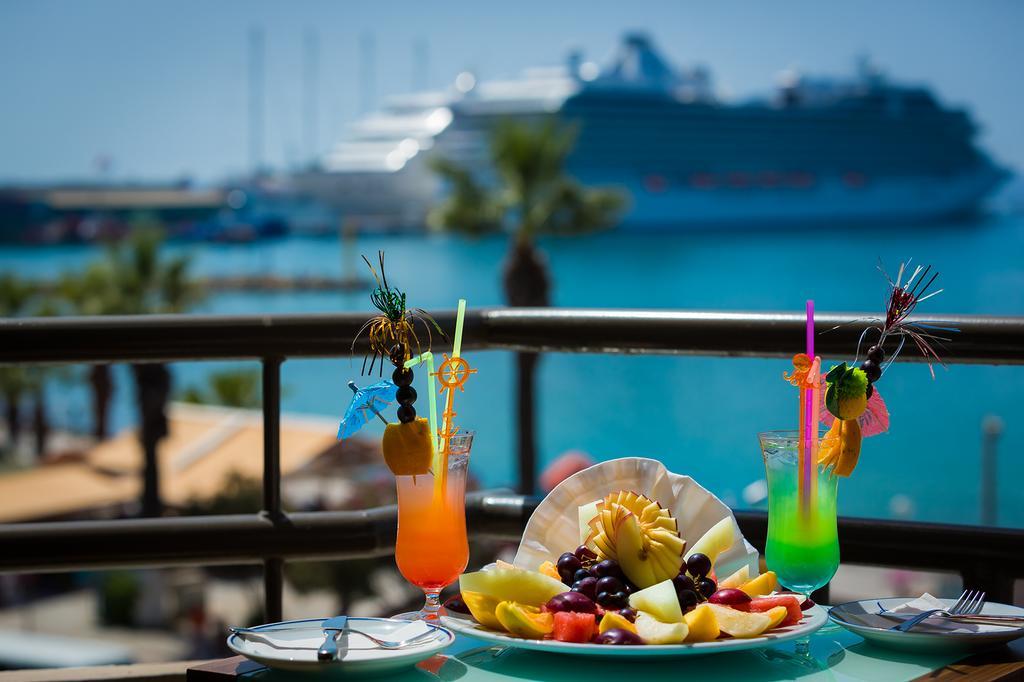 Derici Hotel Kusadası Eksteriør billede